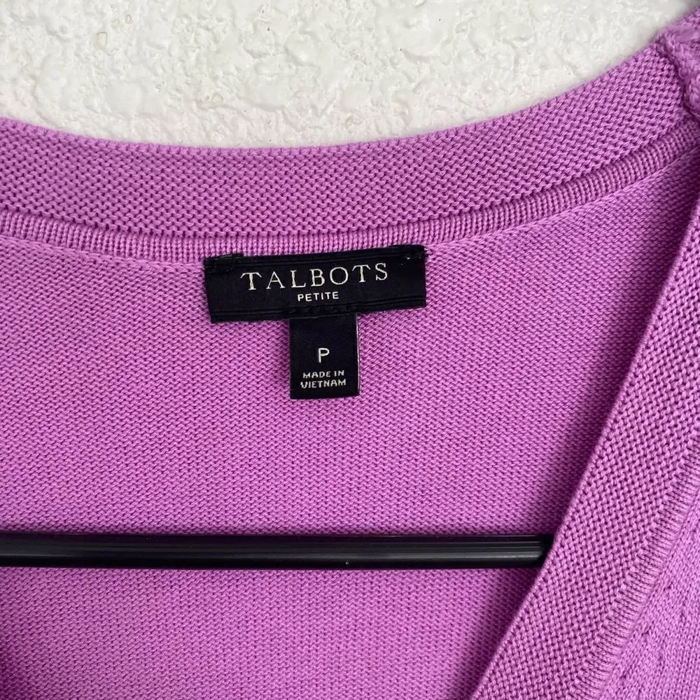 ⭐️Talbots GIRLFRIEND CARDIGAN - POINTELLE‎